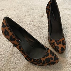 Banana Republic leopard print heels
